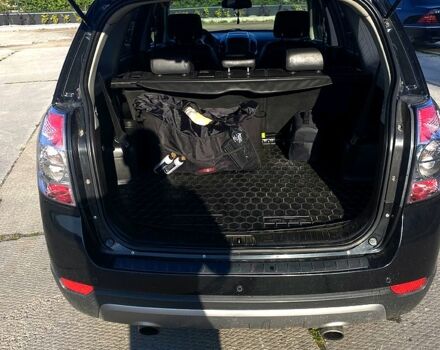 Черный Шевроле Каптива, объемом двигателя 2.4 л и пробегом 220 тыс. км за 9500 $, фото 3 на Automoto.ua