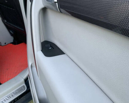 Черный Шевроле Каптива, объемом двигателя 2.2 л и пробегом 206 тыс. км за 11499 $, фото 11 на Automoto.ua