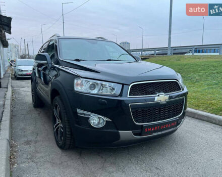 Черный Шевроле Каптива, объемом двигателя 2.2 л и пробегом 129 тыс. км за 12500 $, фото 80 на Automoto.ua