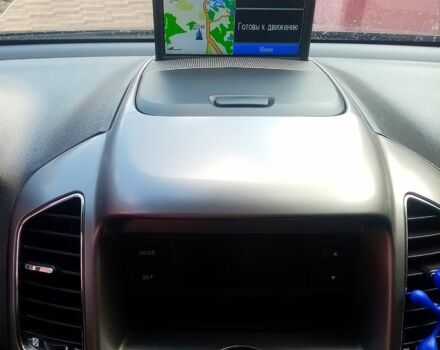 Черный Шевроле Каптива, объемом двигателя 2.2 л и пробегом 180 тыс. км за 13000 $, фото 4 на Automoto.ua