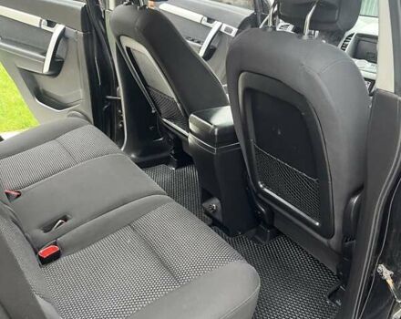 Чорний Шевроле Каптіва, об'ємом двигуна 2.2 л та пробігом 282 тис. км за 8400 $, фото 9 на Automoto.ua