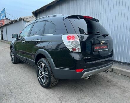 Черный Шевроле Каптива, объемом двигателя 2.2 л и пробегом 129 тыс. км за 12500 $, фото 17 на Automoto.ua