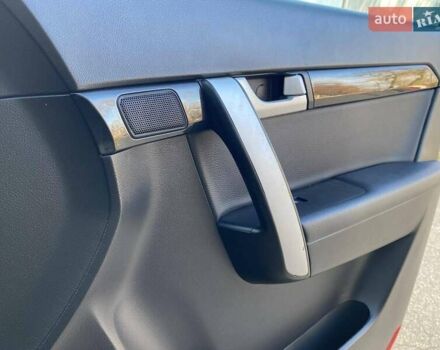 Черный Шевроле Каптива, объемом двигателя 2.4 л и пробегом 206 тыс. км за 12499 $, фото 46 на Automoto.ua