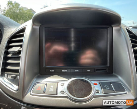 Черный Шевроле Каптива, объемом двигателя 2.3 л и пробегом 217 тыс. км за 11400 $, фото 15 на Automoto.ua