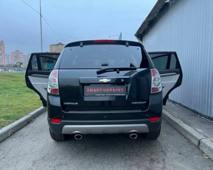 Черный Шевроле Каптива, объемом двигателя 2.2 л и пробегом 129 тыс. км за 12500 $, фото 23 на Automoto.ua