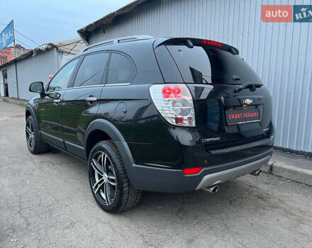 Черный Шевроле Каптива, объемом двигателя 2.2 л и пробегом 129 тыс. км за 12500 $, фото 78 на Automoto.ua