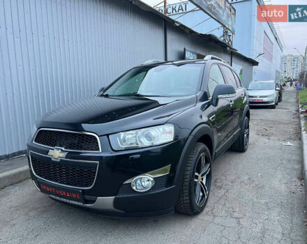 Черный Шевроле Каптива, объемом двигателя 2.2 л и пробегом 129 тыс. км за 12500 $, фото 81 на Automoto.ua