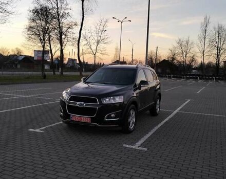 Черный Шевроле Каптива, объемом двигателя 2.2 л и пробегом 166 тыс. км за 11700 $, фото 1 на Automoto.ua
