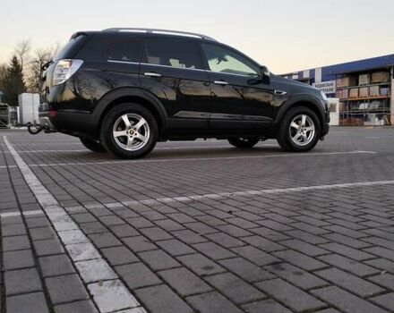 Черный Шевроле Каптива, объемом двигателя 2.2 л и пробегом 166 тыс. км за 11700 $, фото 18 на Automoto.ua