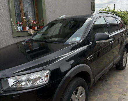 Черный Шевроле Каптива, объемом двигателя 2.2 л и пробегом 350 тыс. км за 10000 $, фото 6 на Automoto.ua