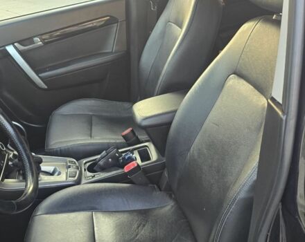 Черный Шевроле Каптива, объемом двигателя 2.2 л и пробегом 177 тыс. км за 246 $, фото 6 на Automoto.ua