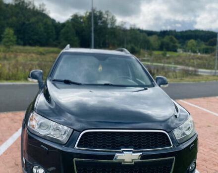 Чорний Шевроле Каптіва, об'ємом двигуна 2.23 л та пробігом 236 тис. км за 10500 $, фото 1 на Automoto.ua