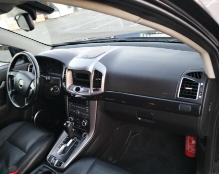 Черный Шевроле Каптива, объемом двигателя 2.2 л и пробегом 166 тыс. км за 11700 $, фото 14 на Automoto.ua