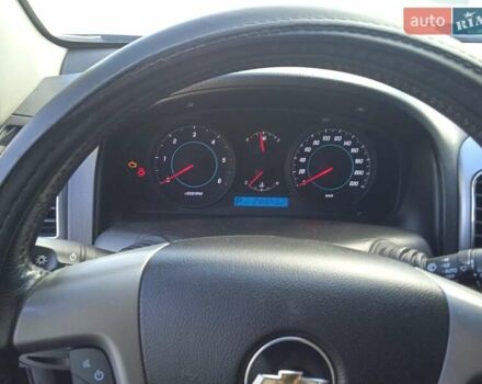 Черный Шевроле Каптива, объемом двигателя 2.23 л и пробегом 245 тыс. км за 11800 $, фото 12 на Automoto.ua
