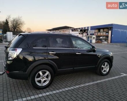 Черный Шевроле Каптива, объемом двигателя 2.2 л и пробегом 166 тыс. км за 11700 $, фото 22 на Automoto.ua