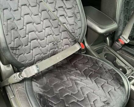 Черный Шевроле Каптива, объемом двигателя 2.23 л и пробегом 138 тыс. км за 12500 $, фото 19 на Automoto.ua