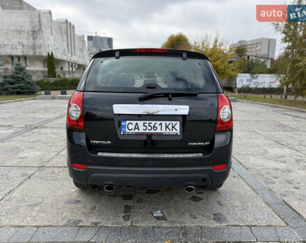 Черный Шевроле Каптива, объемом двигателя 2.2 л и пробегом 172 тыс. км за 10500 $, фото 5 на Automoto.ua