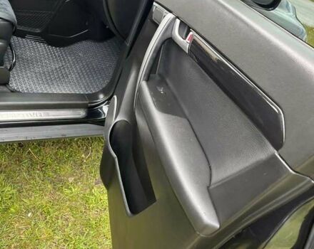 Черный Шевроле Каптива, объемом двигателя 2.23 л и пробегом 138 тыс. км за 12500 $, фото 24 на Automoto.ua