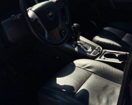 Чорний Шевроле Каптіва, об'ємом двигуна 3 л та пробігом 202 тис. км за 9500 $, фото 3 на Automoto.ua