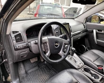 Чорний Шевроле Каптіва, об'ємом двигуна 2.2 л та пробігом 195 тис. км за 10400 $, фото 4 на Automoto.ua