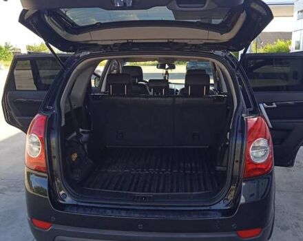 Черный Шевроле Каптива, объемом двигателя 2.23 л и пробегом 245 тыс. км за 11800 $, фото 16 на Automoto.ua