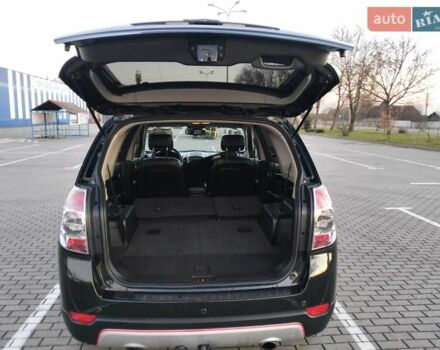 Черный Шевроле Каптива, объемом двигателя 2.2 л и пробегом 166 тыс. км за 11700 $, фото 45 на Automoto.ua