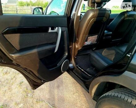 Черный Шевроле Каптива, объемом двигателя 2.2 л и пробегом 204 тыс. км за 11500 $, фото 15 на Automoto.ua