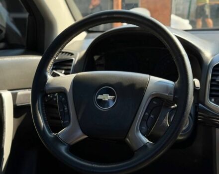 Чорний Шевроле Каптіва, об'ємом двигуна 3 л та пробігом 202 тис. км за 9500 $, фото 4 на Automoto.ua