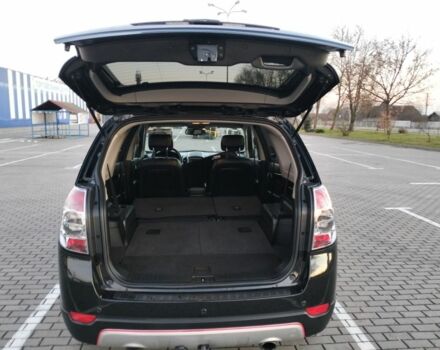 Черный Шевроле Каптива, объемом двигателя 2.2 л и пробегом 166 тыс. км за 11700 $, фото 10 на Automoto.ua