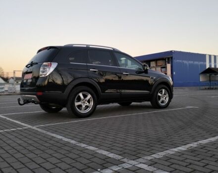 Черный Шевроле Каптива, объемом двигателя 2.2 л и пробегом 166 тыс. км за 11700 $, фото 3 на Automoto.ua