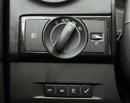 Черный Шевроле Каптива, объемом двигателя 2.4 л и пробегом 168 тыс. км за 9200 $, фото 17 на Automoto.ua