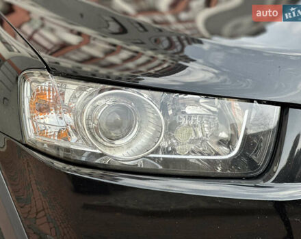 Черный Шевроле Каптива, объемом двигателя 2.38 л и пробегом 210 тыс. км за 11350 $, фото 26 на Automoto.ua