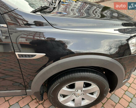 Черный Шевроле Каптива, объемом двигателя 2.38 л и пробегом 210 тыс. км за 11350 $, фото 104 на Automoto.ua