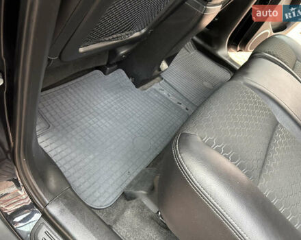 Черный Шевроле Каптива, объемом двигателя 2.38 л и пробегом 210 тыс. км за 11350 $, фото 167 на Automoto.ua