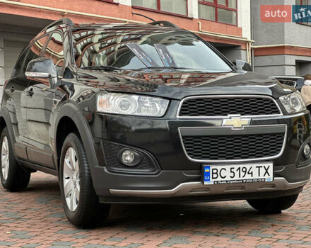 Черный Шевроле Каптива, объемом двигателя 2.38 л и пробегом 210 тыс. км за 11350 $, фото 14 на Automoto.ua