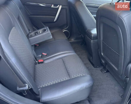 Черный Шевроле Каптива, объемом двигателя 2.23 л и пробегом 133 тыс. км за 13200 $, фото 15 на Automoto.ua