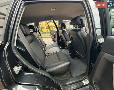 Черный Шевроле Каптива, объемом двигателя 2.38 л и пробегом 210 тыс. км за 11350 $, фото 182 на Automoto.ua