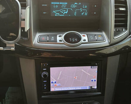 Черный Шевроле Каптива, объемом двигателя 2.2 л и пробегом 168 тыс. км за 13000 $, фото 20 на Automoto.ua