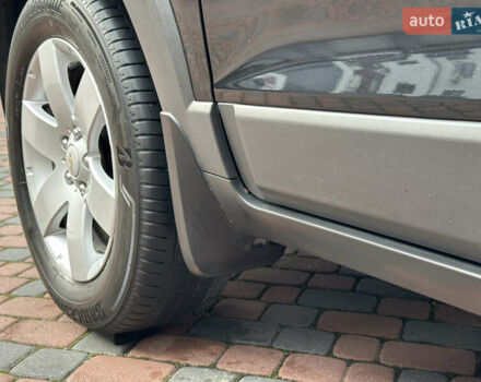 Черный Шевроле Каптива, объемом двигателя 2.38 л и пробегом 210 тыс. км за 11350 $, фото 76 на Automoto.ua