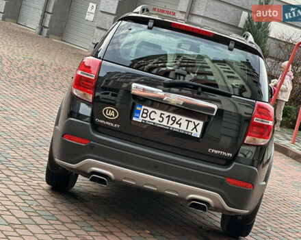 Черный Шевроле Каптива, объемом двигателя 2.38 л и пробегом 210 тыс. км за 11350 $, фото 9 на Automoto.ua