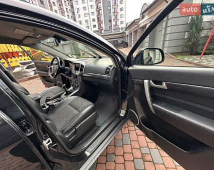 Черный Шевроле Каптива, объемом двигателя 2.38 л и пробегом 210 тыс. км за 11350 $, фото 159 на Automoto.ua