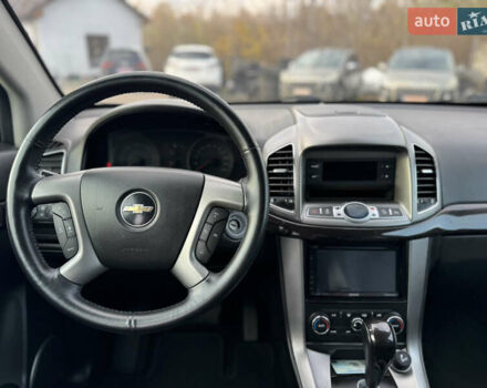 Черный Шевроле Каптива, объемом двигателя 2.23 л и пробегом 200 тыс. км за 11999 $, фото 27 на Automoto.ua