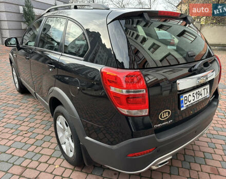 Черный Шевроле Каптива, объемом двигателя 2.38 л и пробегом 210 тыс. км за 11350 $, фото 93 на Automoto.ua