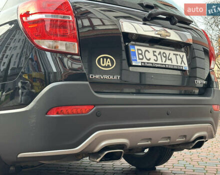 Черный Шевроле Каптива, объемом двигателя 2.38 л и пробегом 210 тыс. км за 11350 $, фото 79 на Automoto.ua