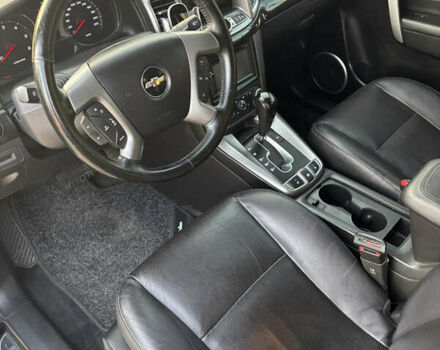 Черный Шевроле Каптива, объемом двигателя 2.2 л и пробегом 168 тыс. км за 13000 $, фото 8 на Automoto.ua