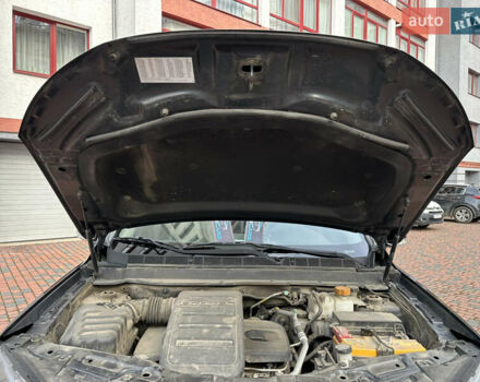 Черный Шевроле Каптива, объемом двигателя 2.38 л и пробегом 210 тыс. км за 11350 $, фото 191 на Automoto.ua