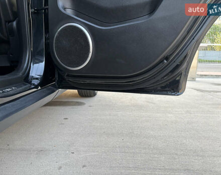 Черный Шевроле Каптива, объемом двигателя 2.2 л и пробегом 168 тыс. км за 13000 $, фото 13 на Automoto.ua