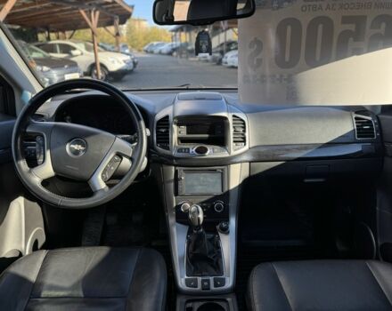 Черный Шевроле Каптива, объемом двигателя 0 л и пробегом 242 тыс. км за 12750 $, фото 7 на Automoto.ua