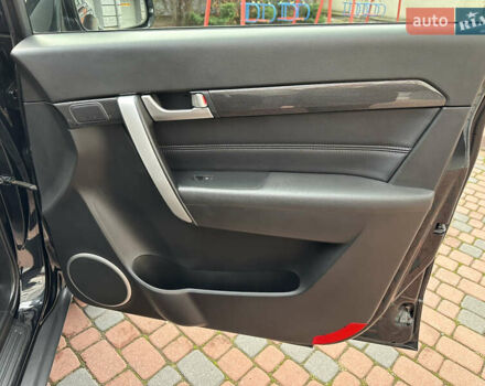 Черный Шевроле Каптива, объемом двигателя 2.38 л и пробегом 210 тыс. км за 11350 $, фото 158 на Automoto.ua