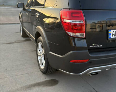 Черный Шевроле Каптива, объемом двигателя 2.2 л и пробегом 168 тыс. км за 13000 $, фото 6 на Automoto.ua